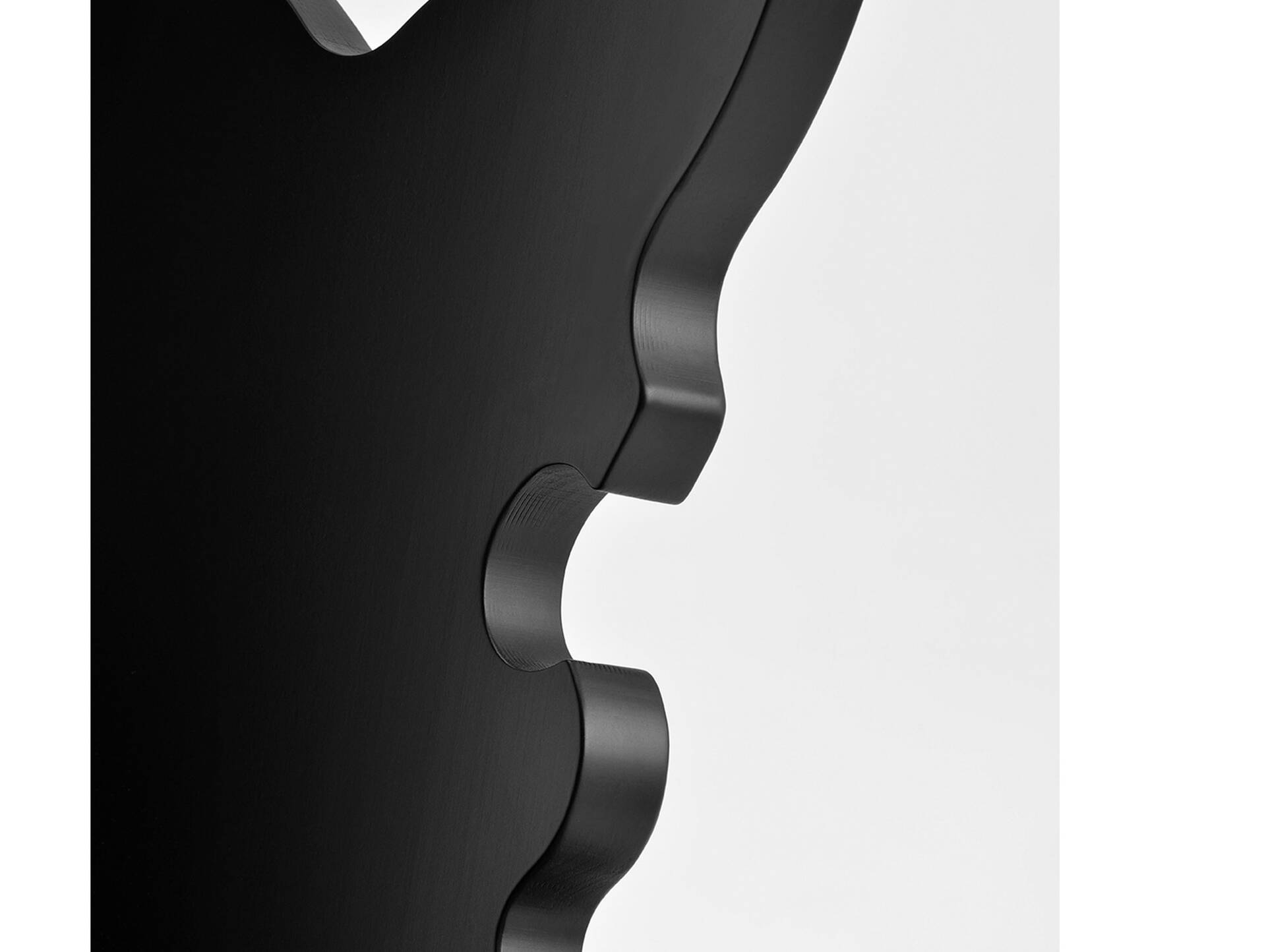 VALERIO Stuhl, Material Massivholz, Fichte lackiert schwarz