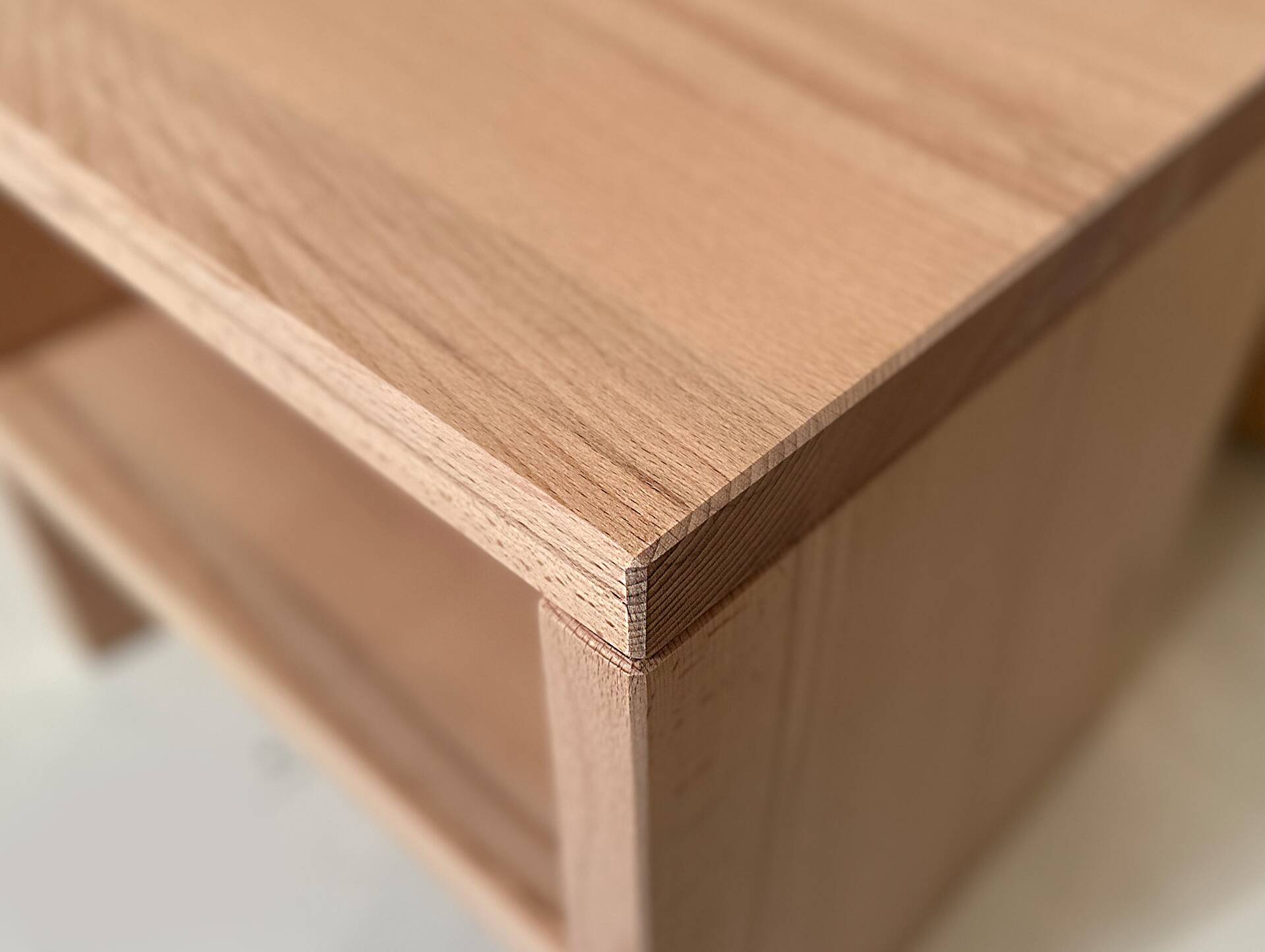 DAKONA Nachtkommode, Material Massivholz Buche unbehandelt | 40 cm