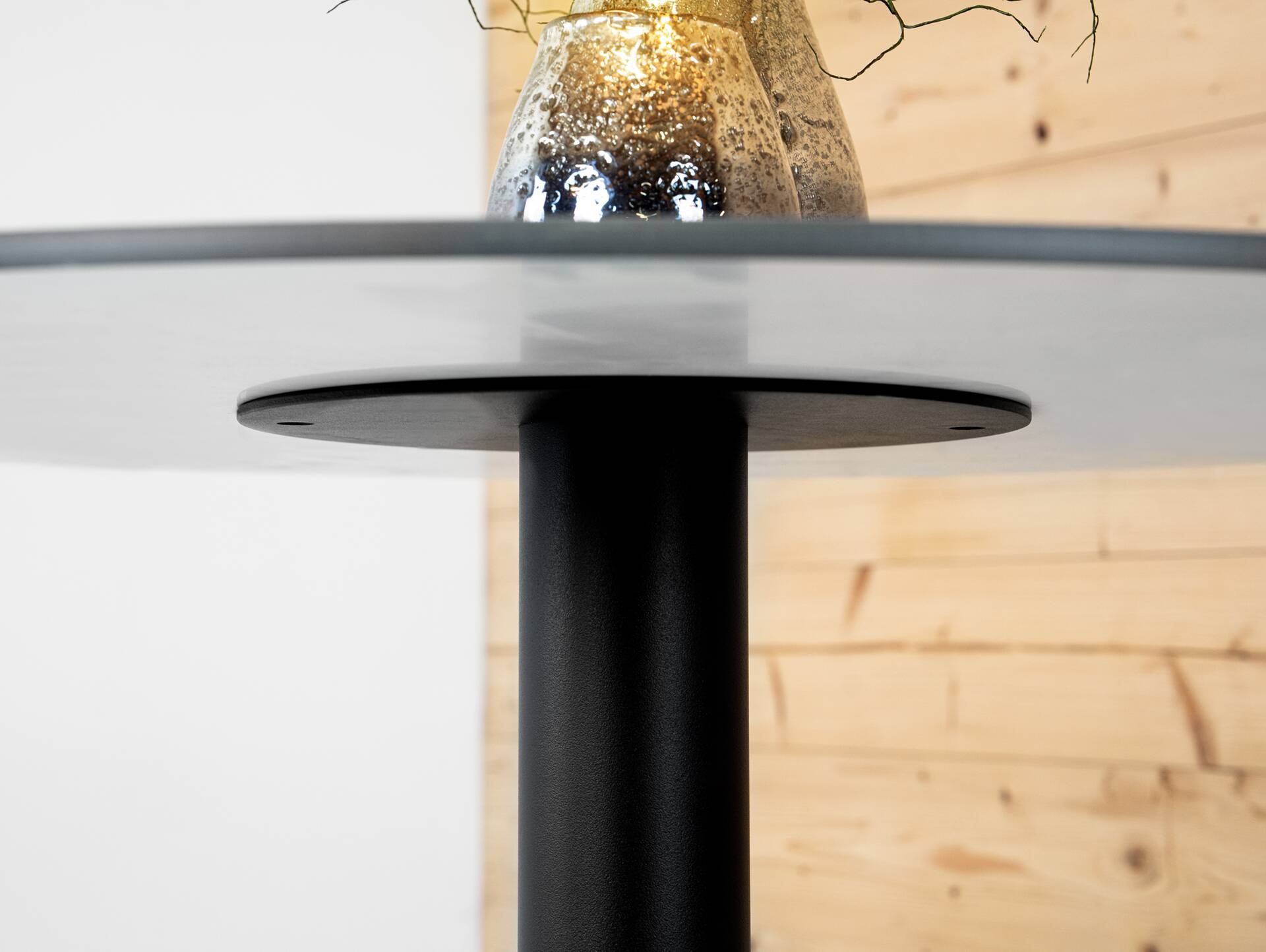 TAUNUS II Bartisch, Material HPL / Metall 60 cm | Eichefarbig