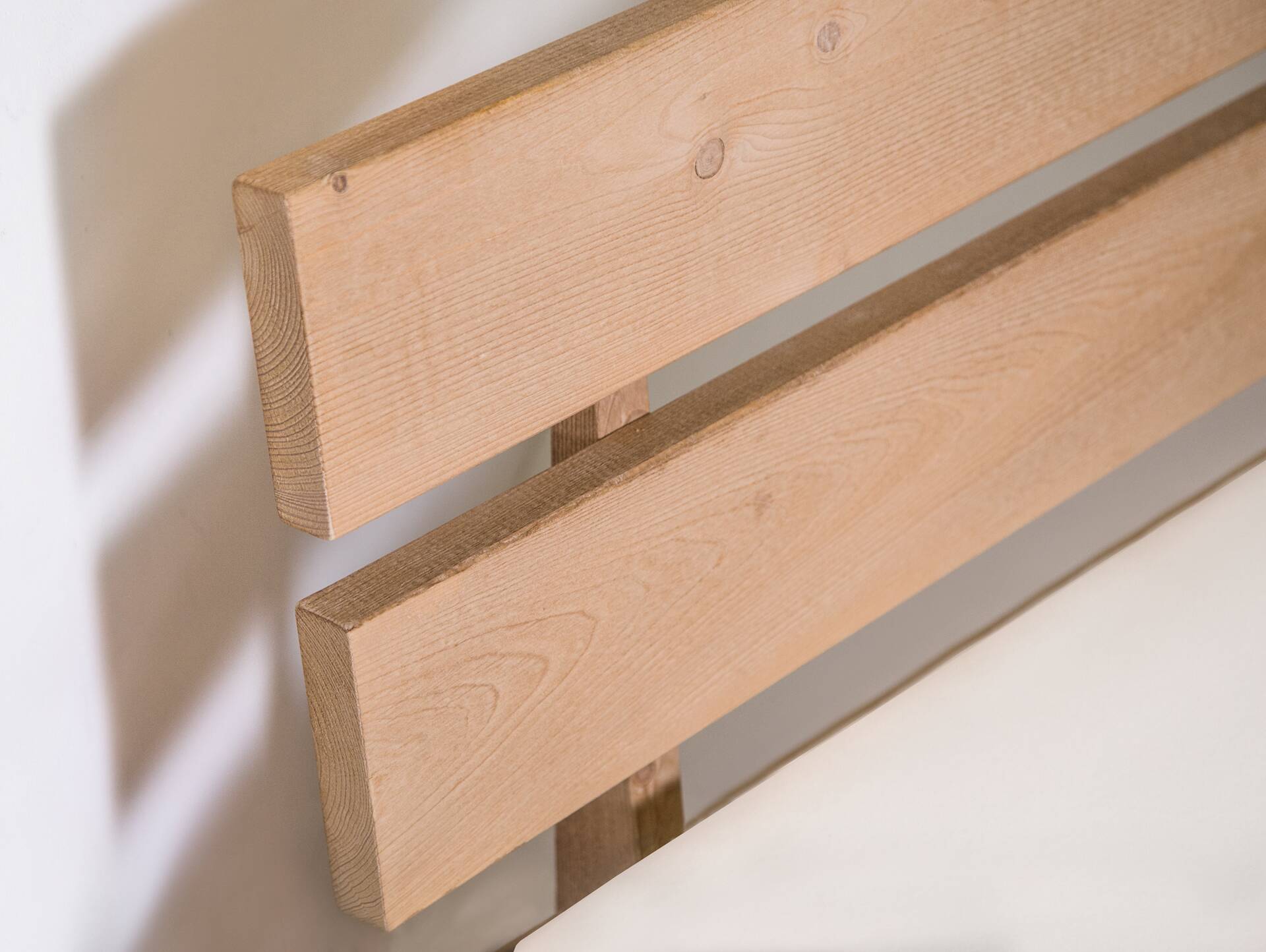 PUMBA Massivholzbett mit Kopfteil, Material Massivholz, Fichte 90 x 200 cm | eichefarbig | Standardhöhe