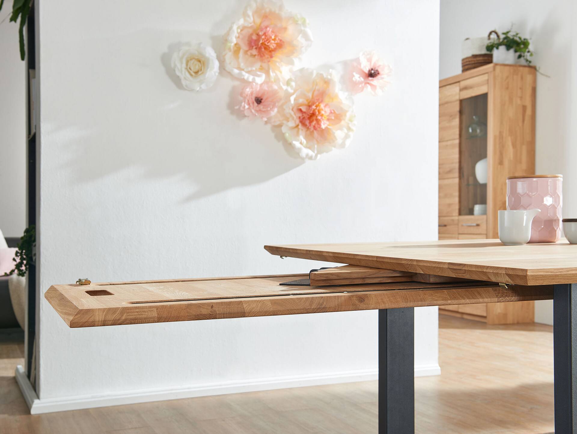 SONERO Esstisch / Ausziehtisch mit Kufenbeinen, Material Massivholz Wildeiche | 200/250x90 cm