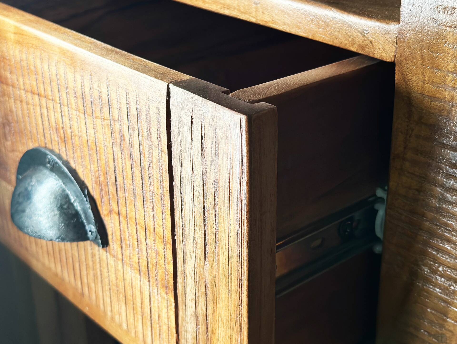 WINCHESTER Highboard III, Material Massivholz, Mango rustikal 