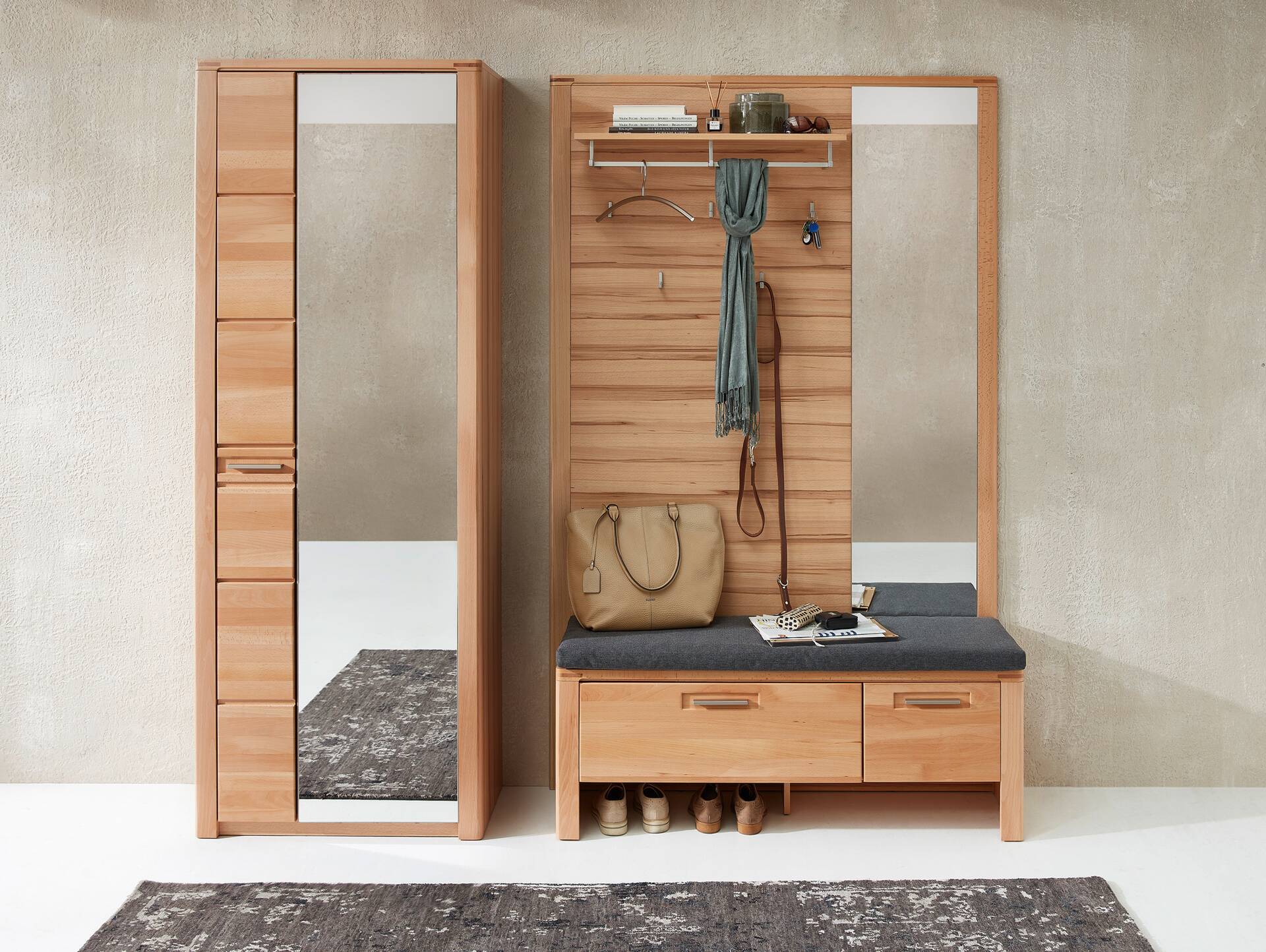 NESTOR ONE Garderobenschrank, Material Teilmassiv, Kernbuche lackiert 
