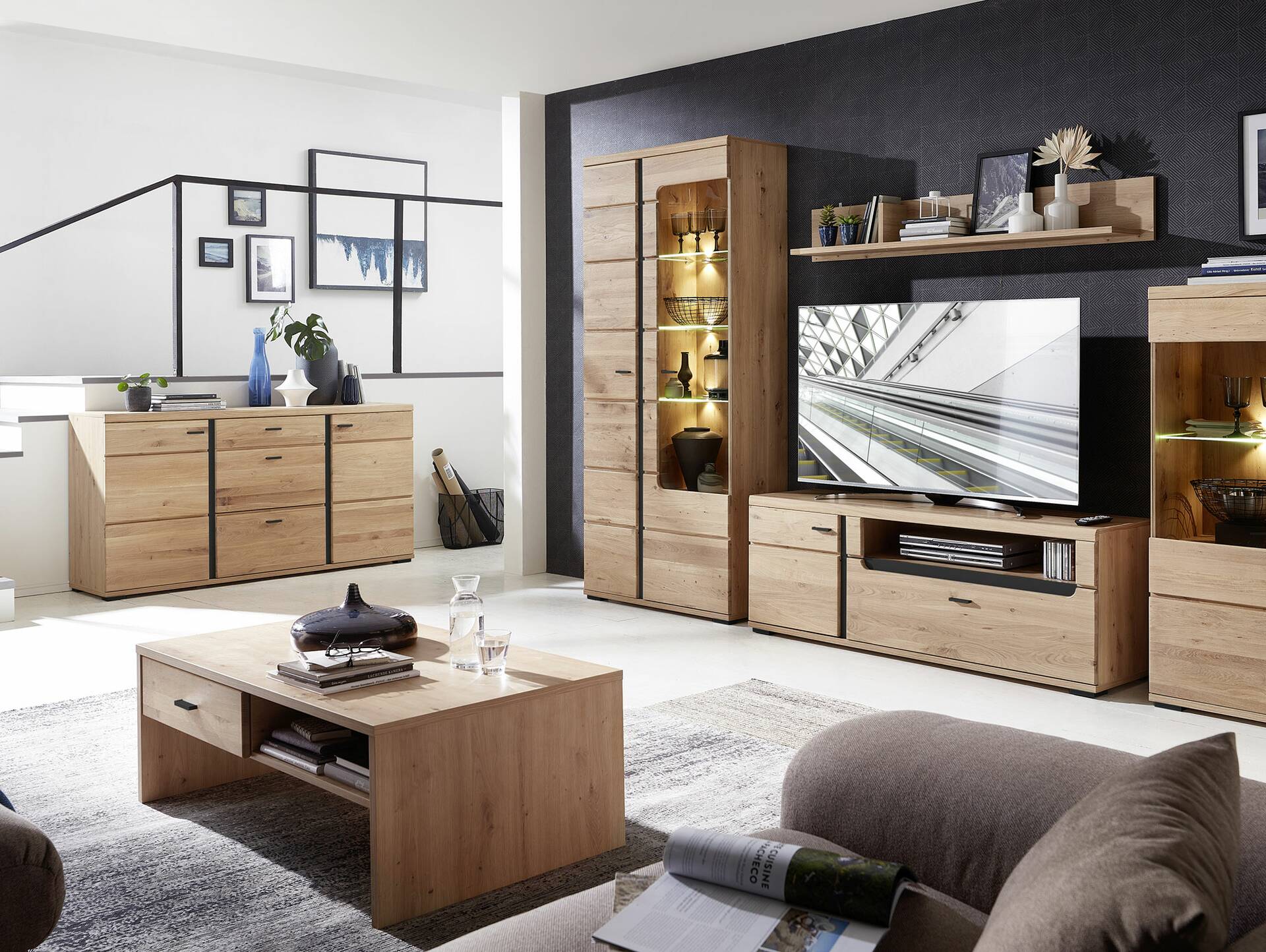 SAN MARINO Sideboard I, Material Teilmassiv, Altesche gebürstet / Artisan eichefarbig 