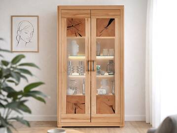 PASSERO Vitrine II, Material Massivholz, Kernbuche geölt 