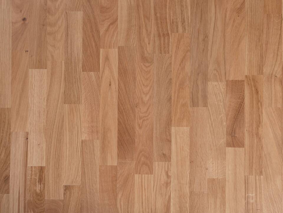 EMILION Esstisch, Material Massivholz, lackiert Buche | 80 x 80 cm