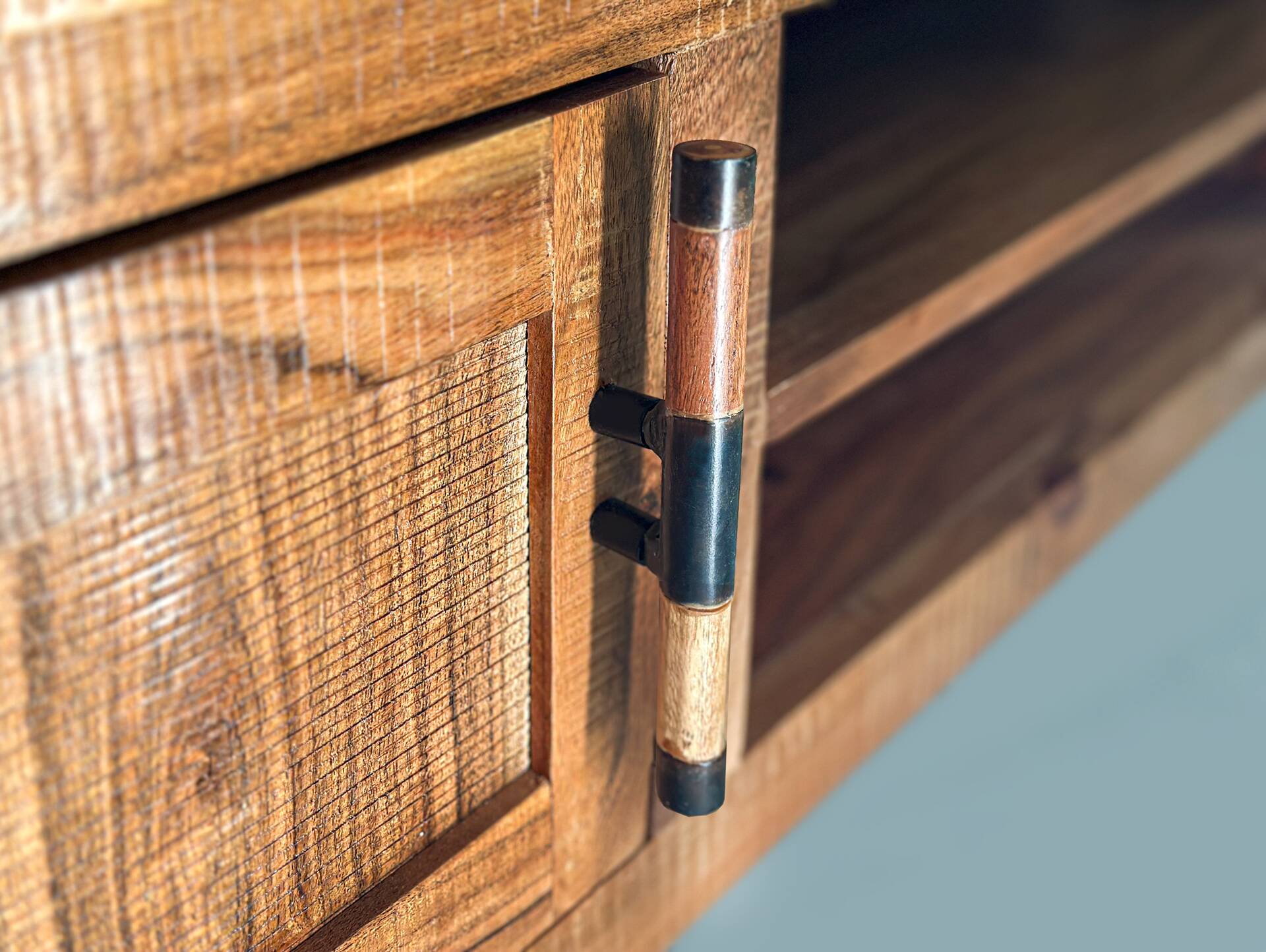 WINCHESTER TV-Board I, Material Massivholz, Mango rustikal 