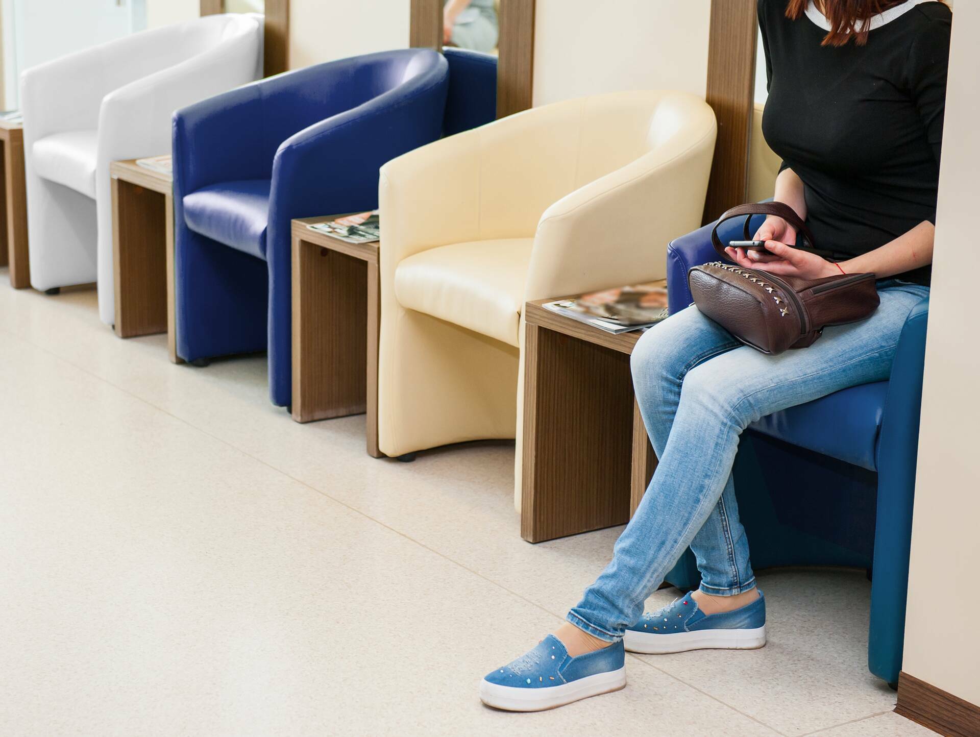 CHARLY Sessel / Cocktailsessel im Lederlook, Material Kunstleder blau