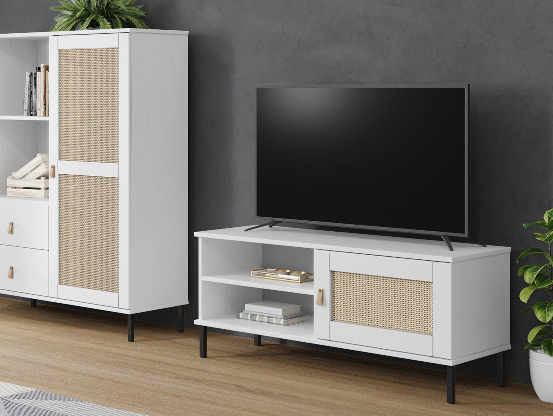 CINOY TV-Board I, Material Massivholz, Kiefer lackiert weiss