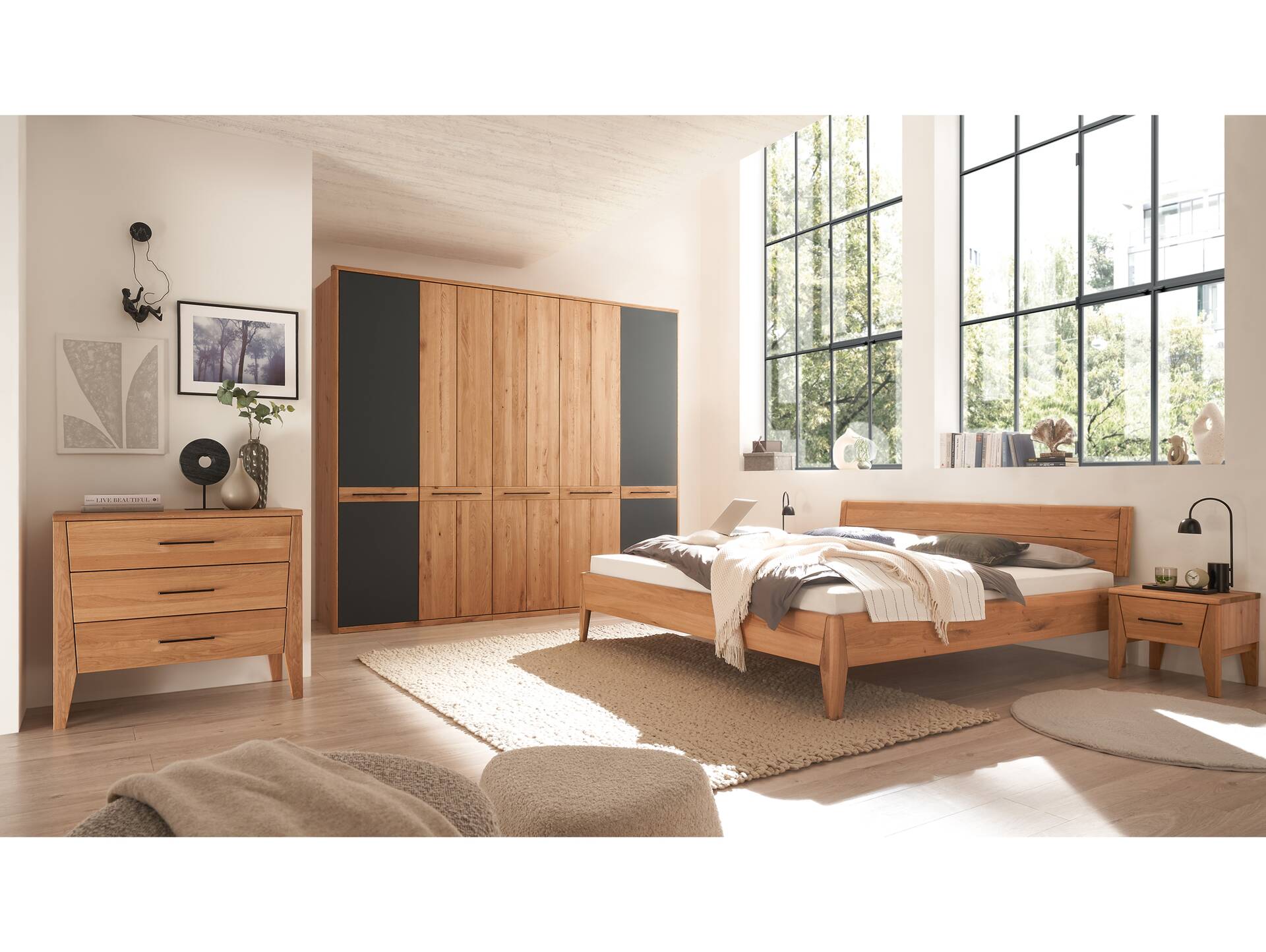 FLORENZ Kommode, Material Teilmassiv, Wildeiche geölt 