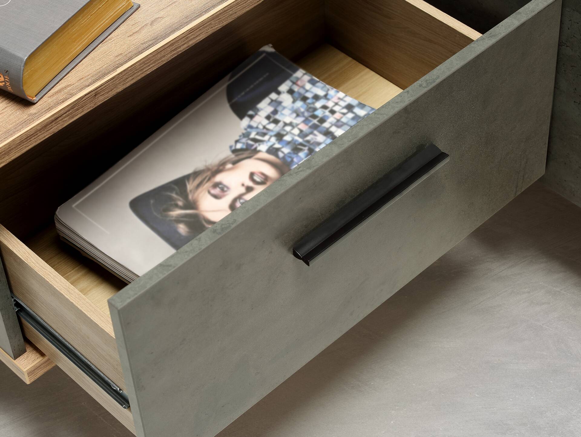 RICCANO Komplett-Schlafzimmer I, Material Dekorspanplatte, stabeichefarbig/grau 220 cm