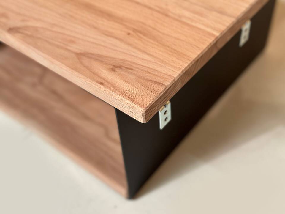 DAKONA Hängenachtkommode, Material Massivholz/Metall Buche unbehandelt