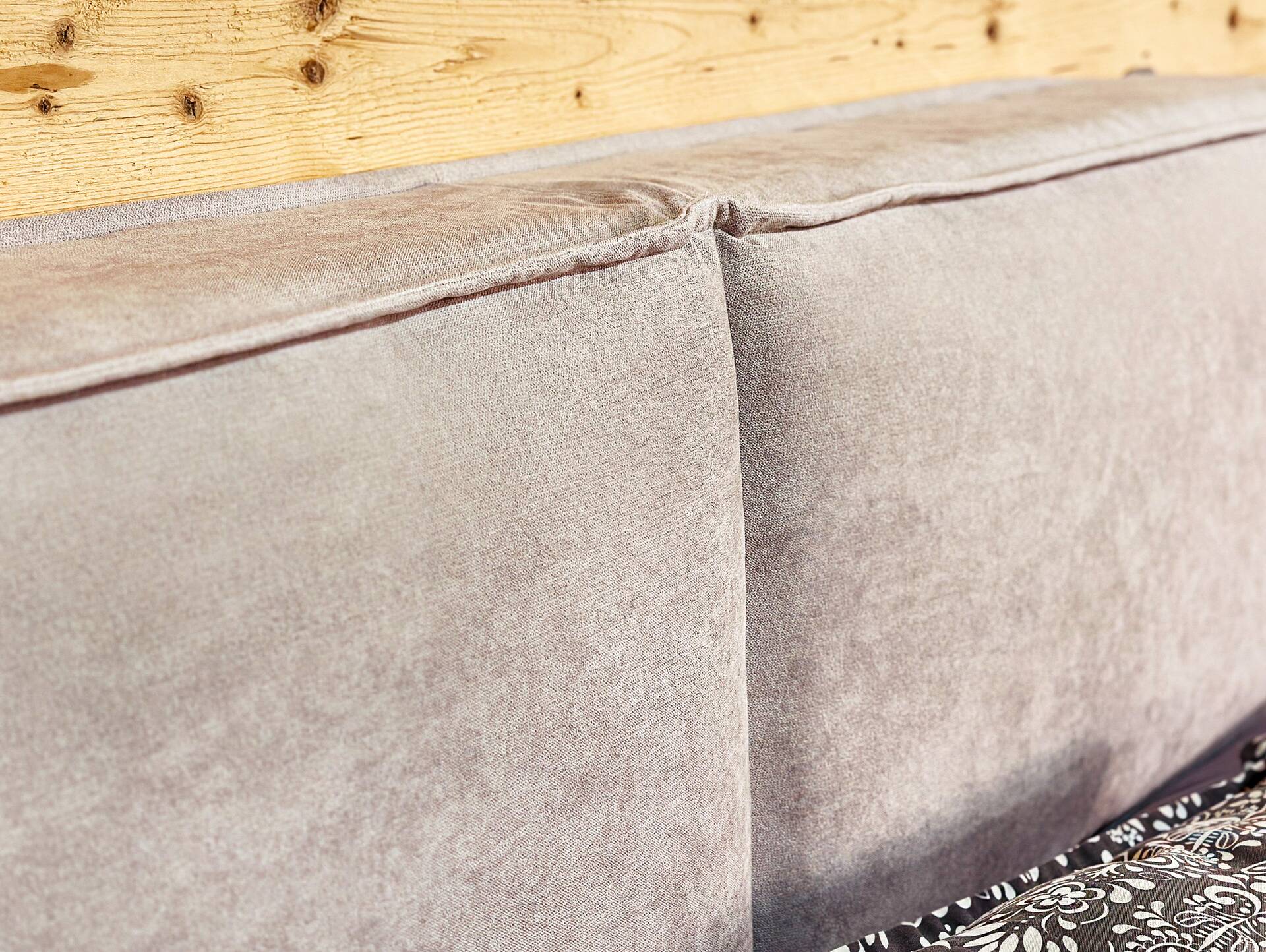 MIDNIGHT Boxspringbett 160 x 200 cm | beige