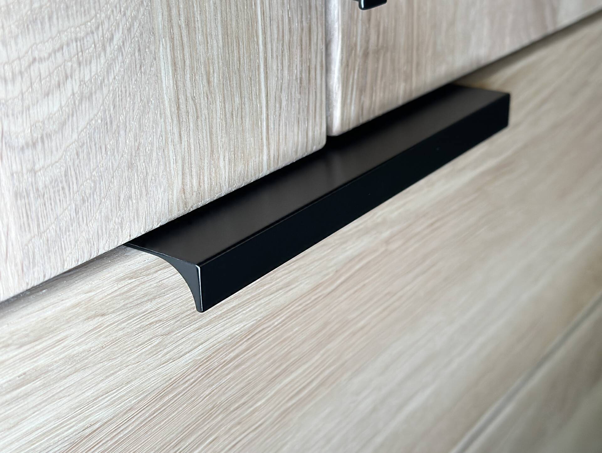 OFFICE OAK Aktenschrank IX, Material teilmassiv, Eiche/graphitfarbig 