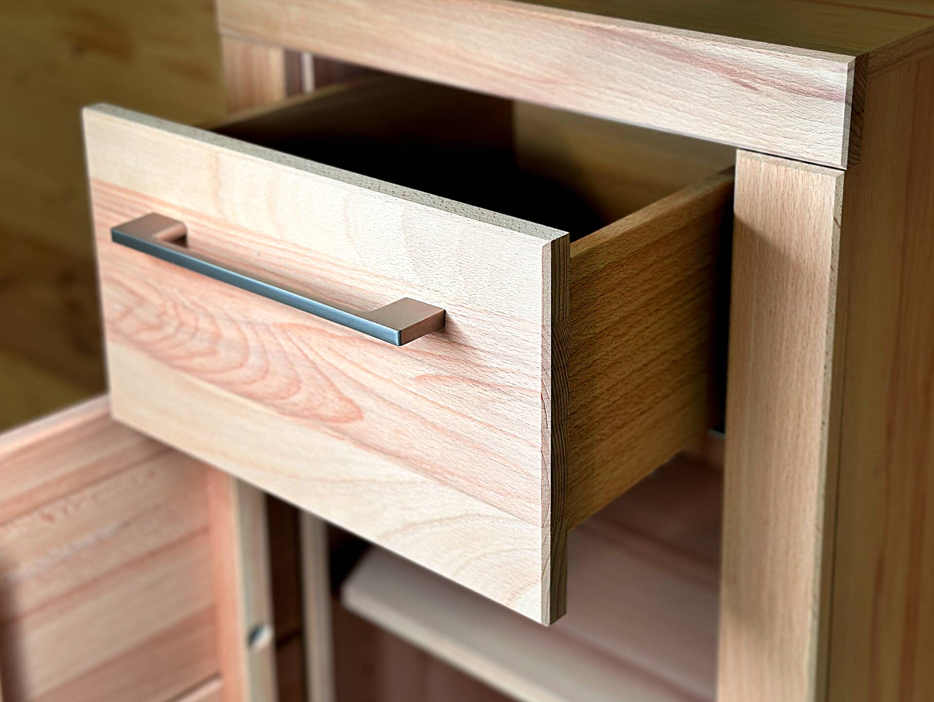 OZEANA Unterschrank II fürs Badezimmer, Material teilmassiv Buche 