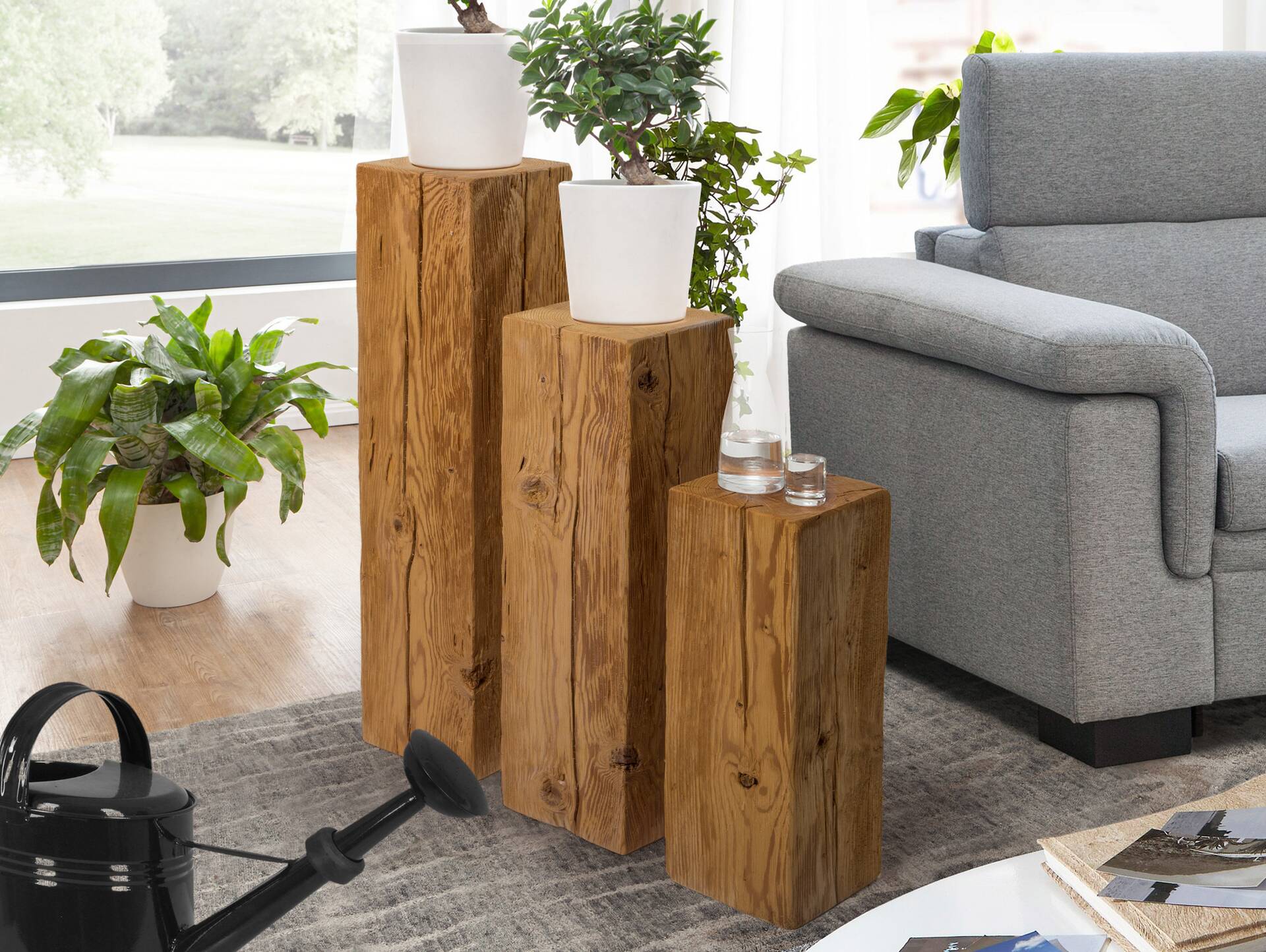 CURBY Blumensäule in rustikaler Altholzoptik, Fichte massiv 19x19 cm | 125 cm | gehackt