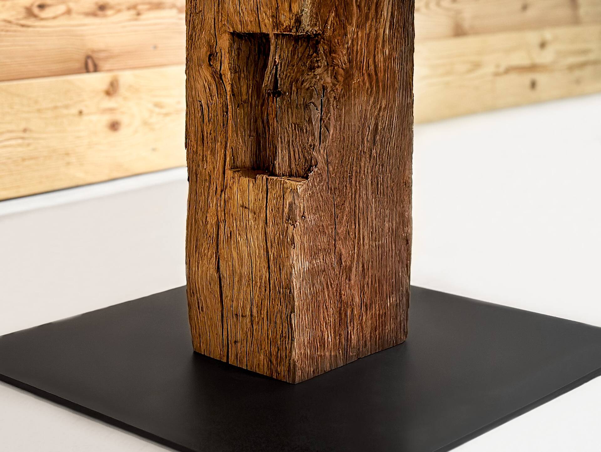 GALINO Couchtisch, Material Massivholz/Metall, Alteiche geölt/schwarz 60 x 60 cm 