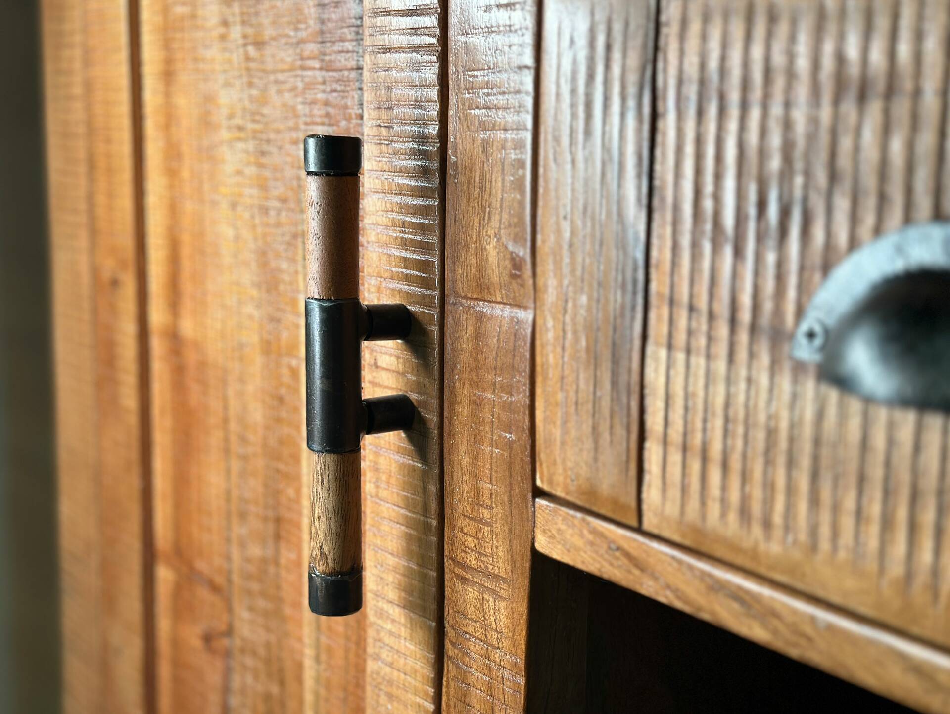 WINCHESTER Highboard III, Material Massivholz, Mango rustikal 