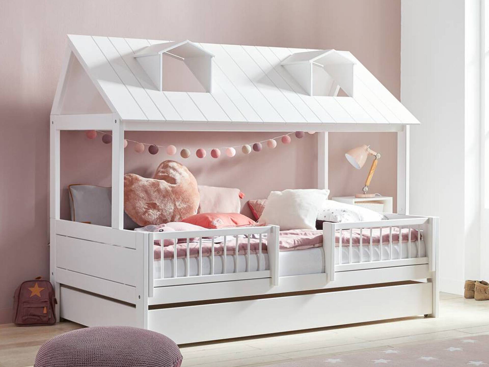 LIFETIME Kidsrooms Beach-House-Kinderbett, Material Massivholz, Kiefer weiß lackiert 