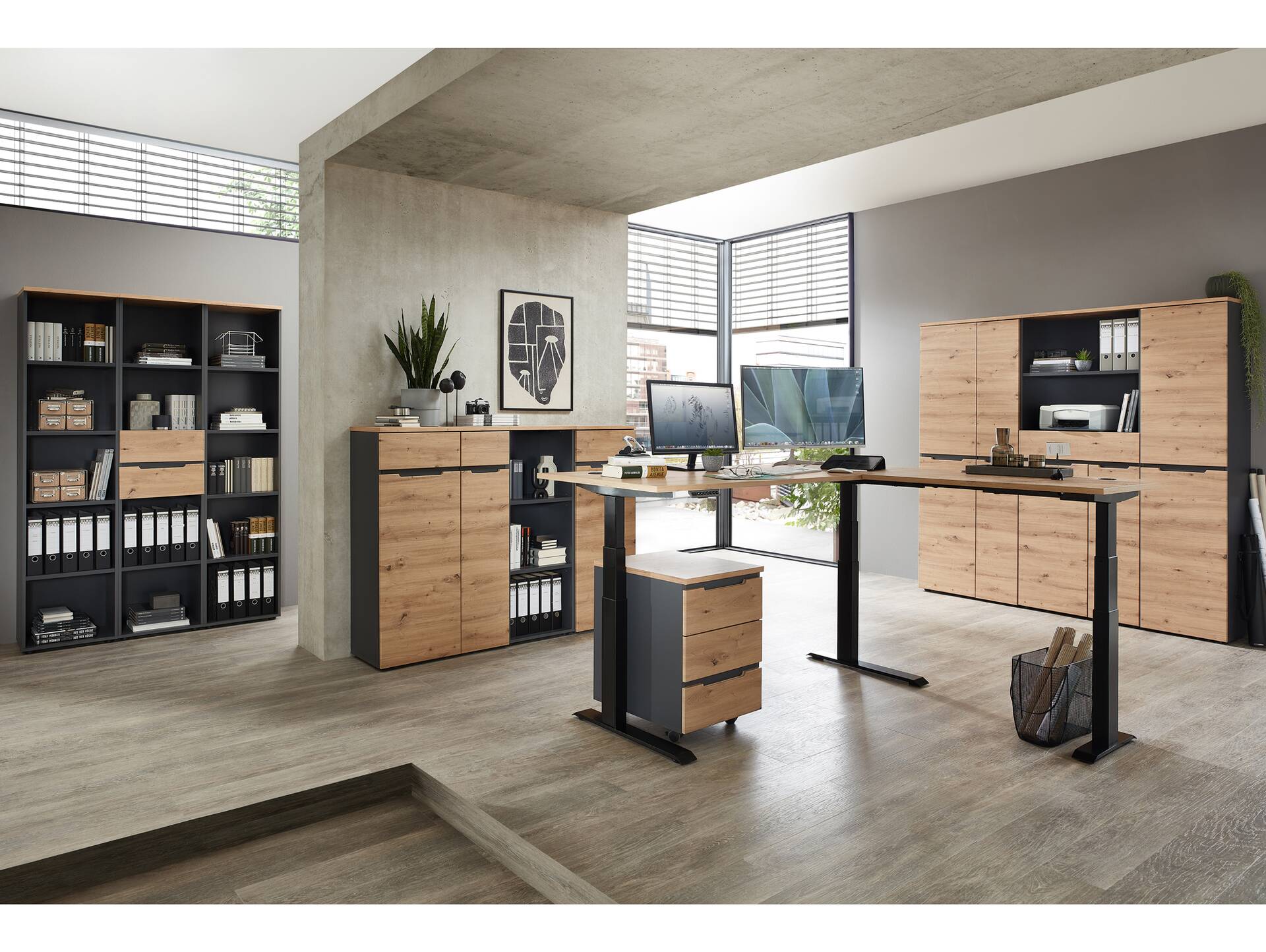 MAILAND höhenverstellbarer Eckschreibtisch, Material Dekorspanplatte, weiß/eichefarbig graphit/eichefarbig