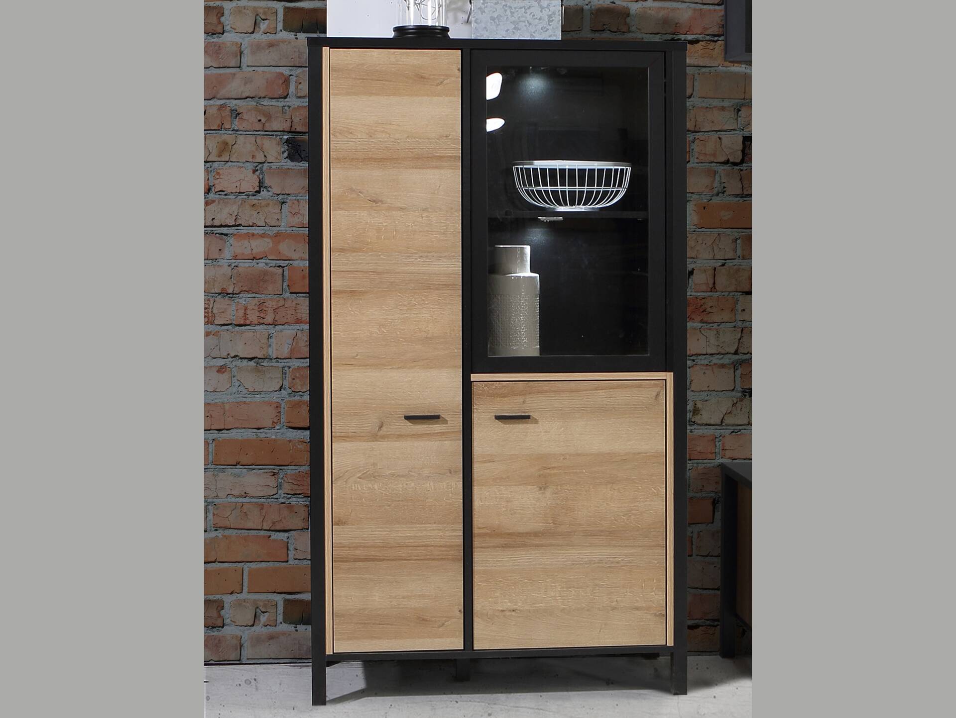 HAVANO Highboard II, Material Dekorspanplatte, Riviera Eichefarbig/schwarz 