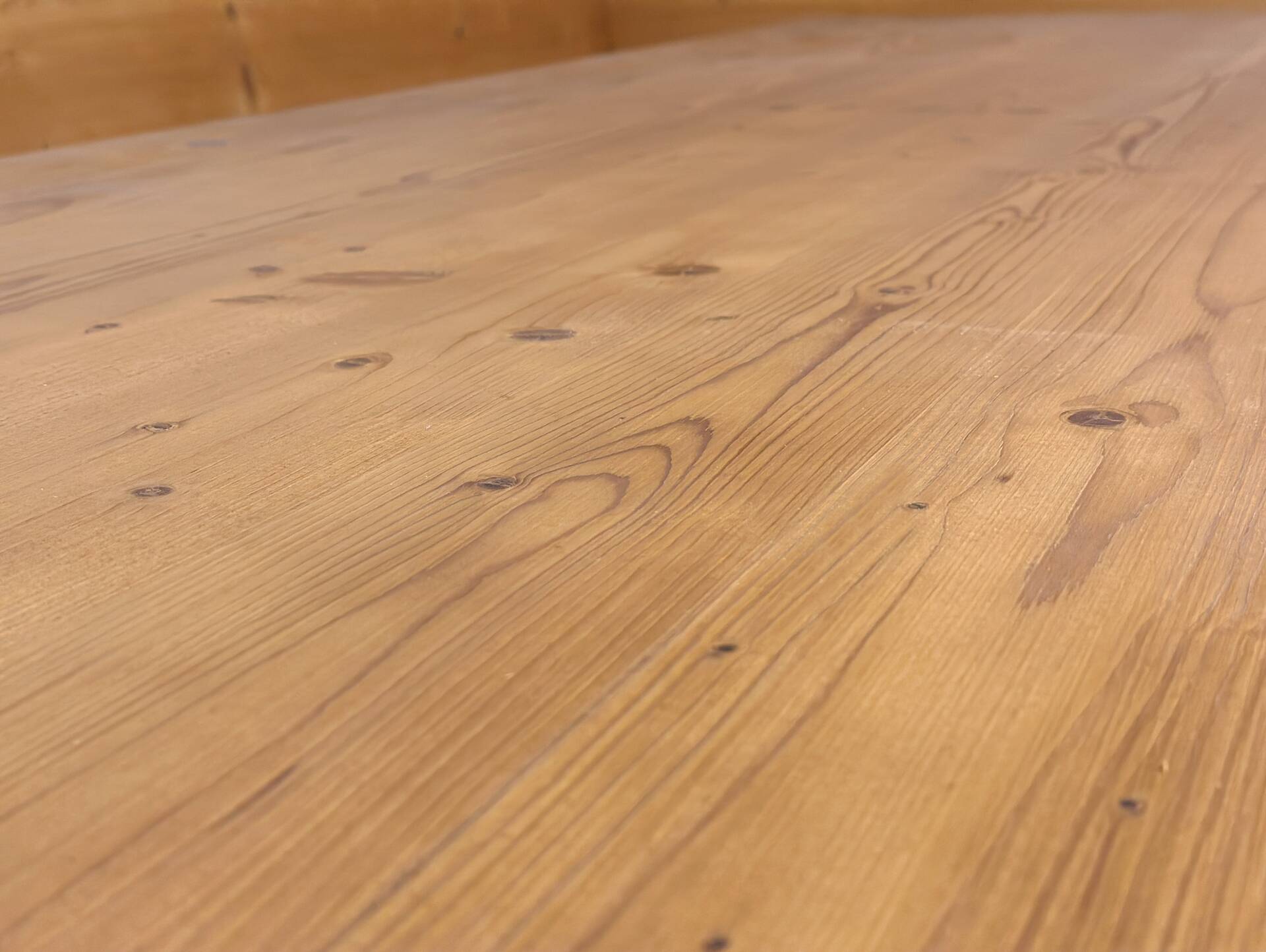 ALABAMA Massivholztisch mit X-Beinen, Altholzoptik, THERMO-Fichte lackiert 200 x 100 cm | natur