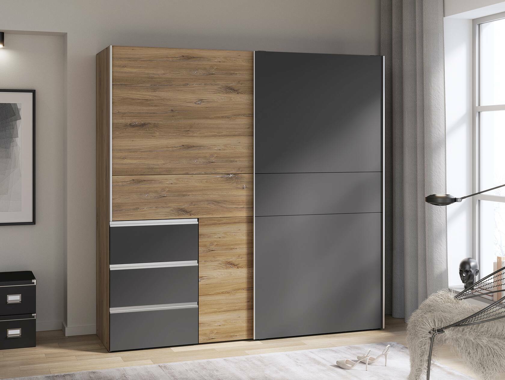 CESSANDRA Schwebetürenschrank, Material Dekorspanplatte Flagstaff eichefarbig / dunkelgrau