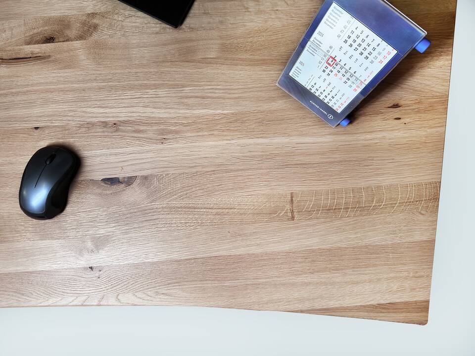 OFFICE OAK elektrisch höhenverstellbarer Schreibtisch 180x80 cm, Material Massivholz, Eiche geölt 