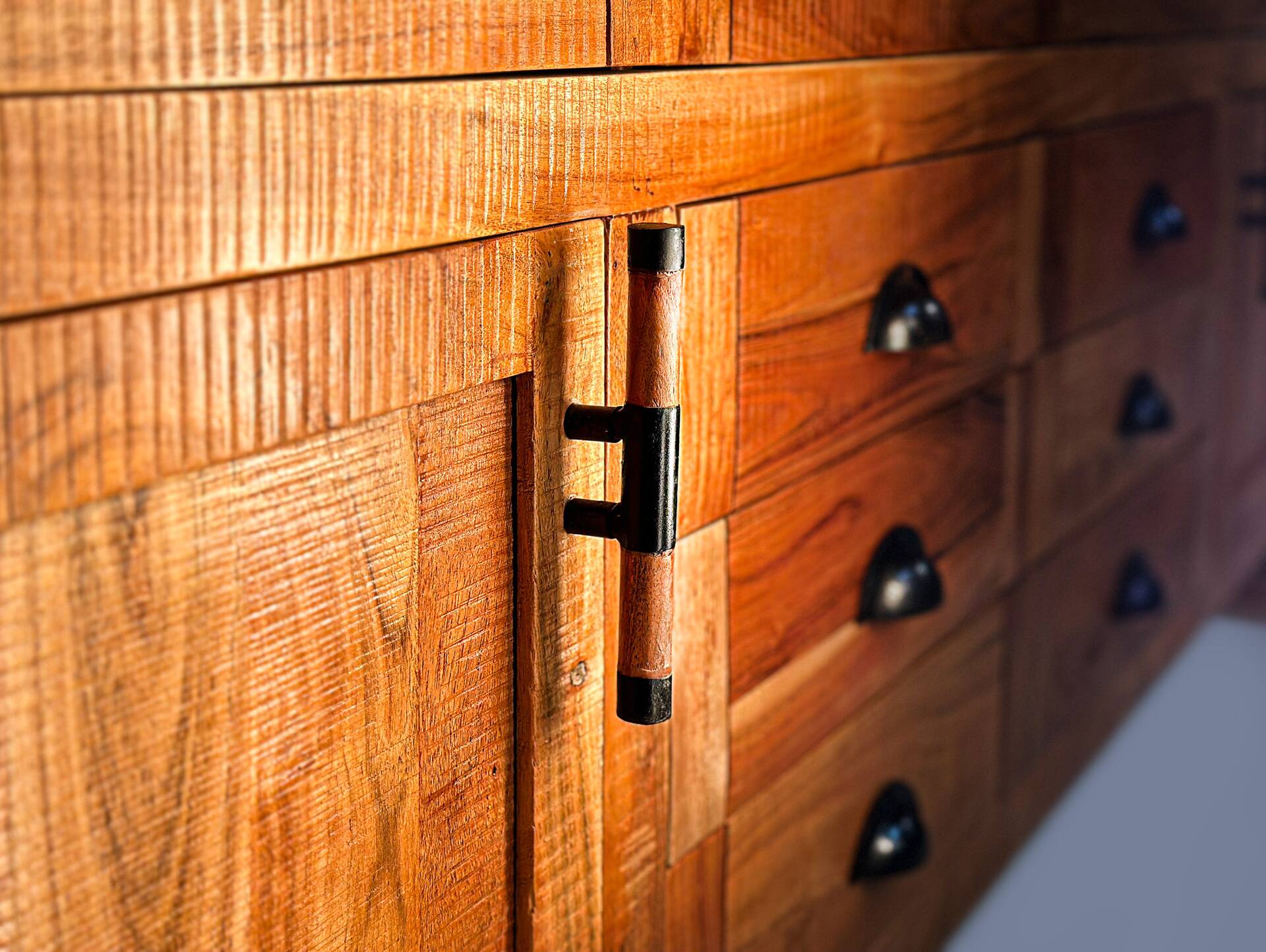 WINCHESTER Sideboard IV, Material Massivholz, Mango rustikal 