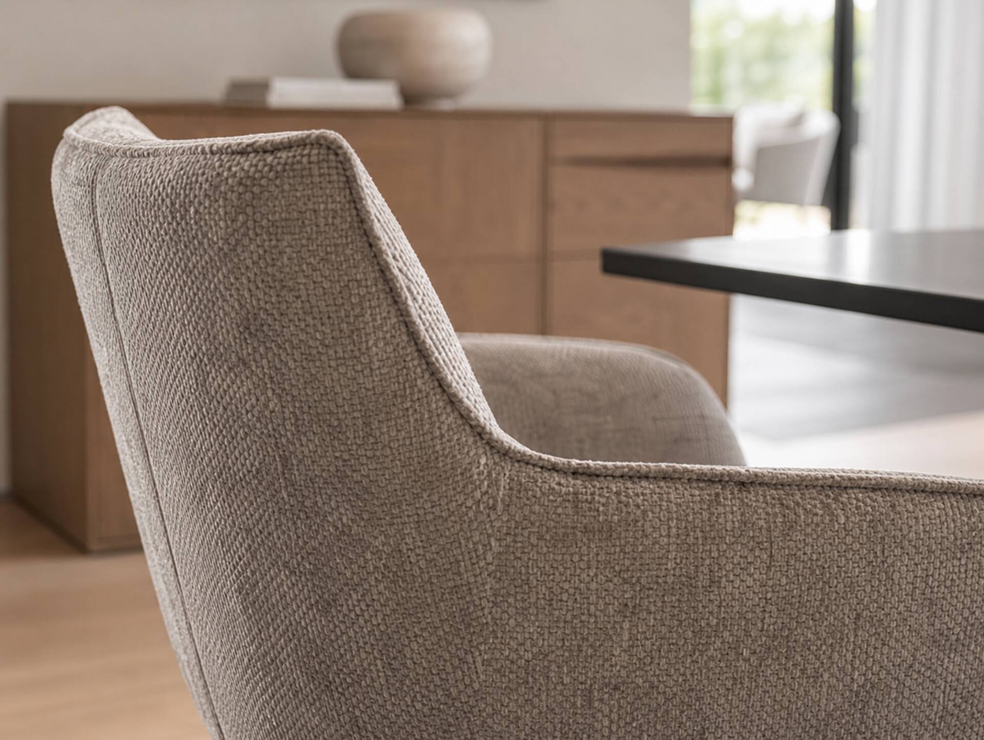 LONDON Schalenstuhl, Material Strukturstoff Beige | 1 Stück