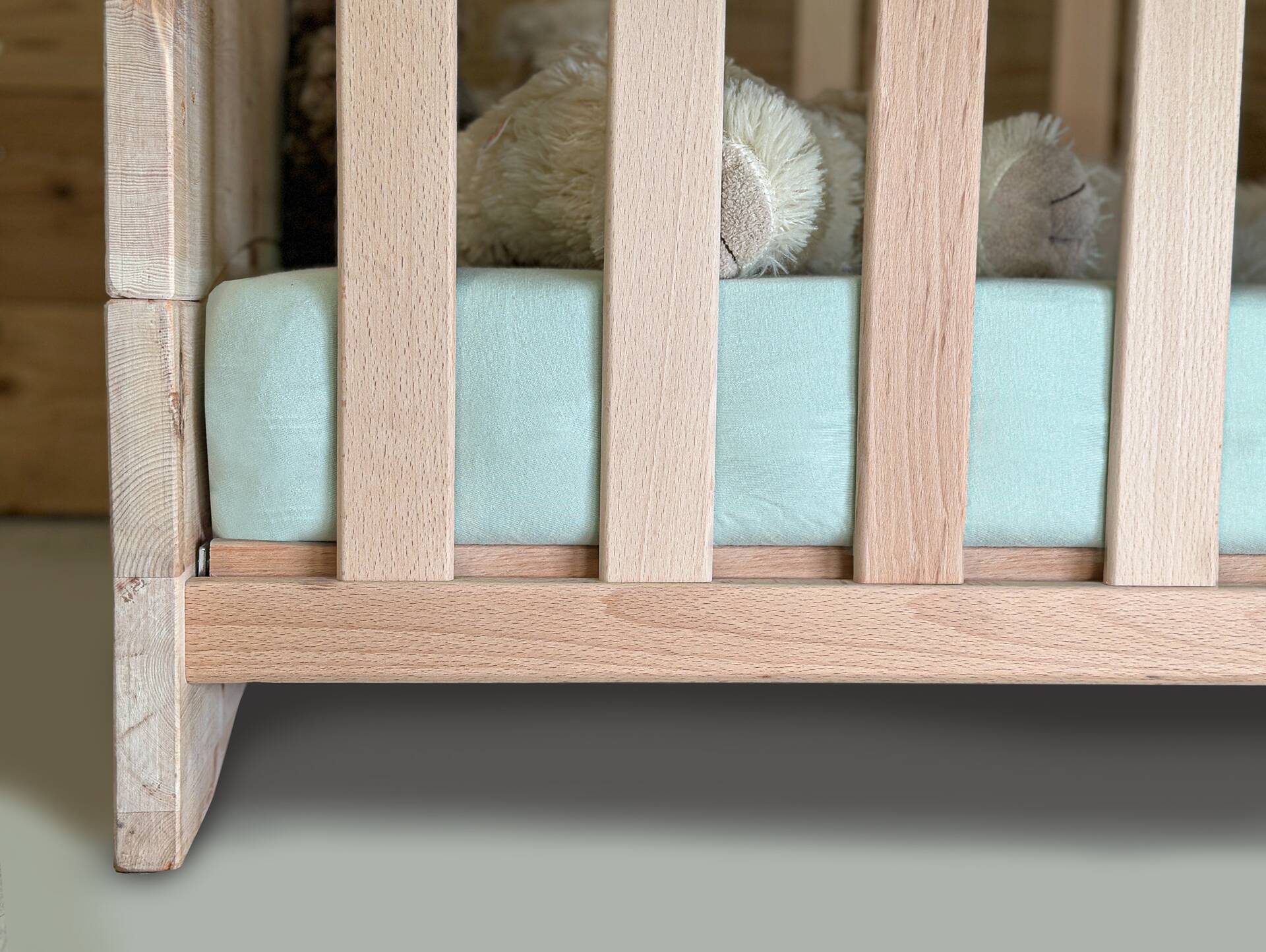 ALPENKIND Babybett 70x140 cm, Material Massivholz Zirbe unbehandelt