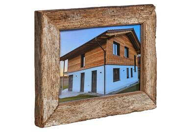 Bilderrahmen aus Eiche-Altholz, Material Massivholz, rustikale Strukturoberfläche
