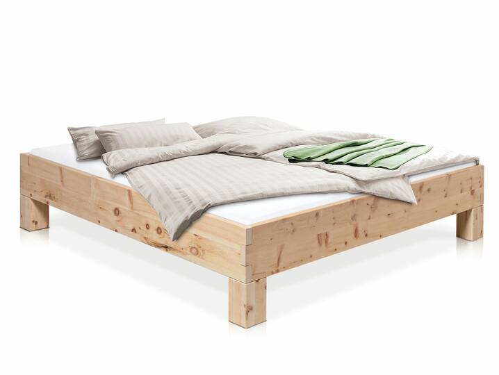 ZARUBA 4-Fuß-Zirbenbett ohne Kopfteil, Material Massivholz 120 x 200 cm | Standardhöhe