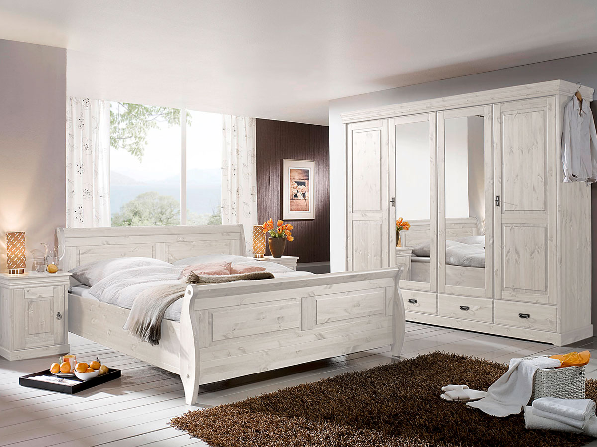 Komplettes Schlafzimmer Holz