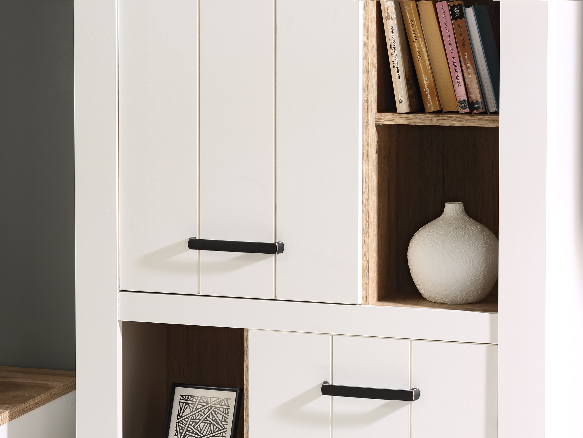 Edina Schrank Mit 2 Turen Material Dekorspanplatte Weiss Eiche